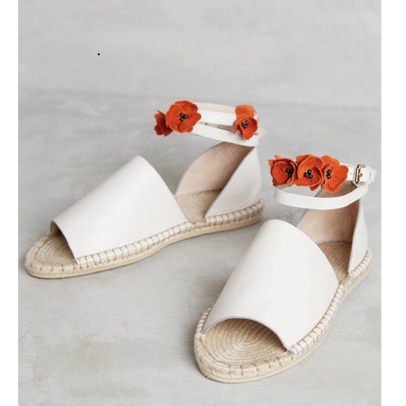 flower strap sandals